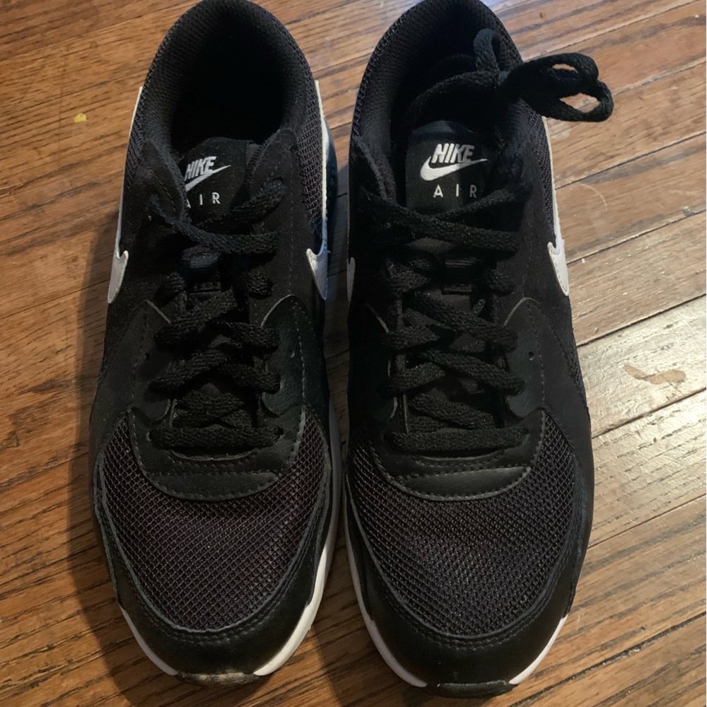 Nike air max kids size 4.5 fits 6.5 womens